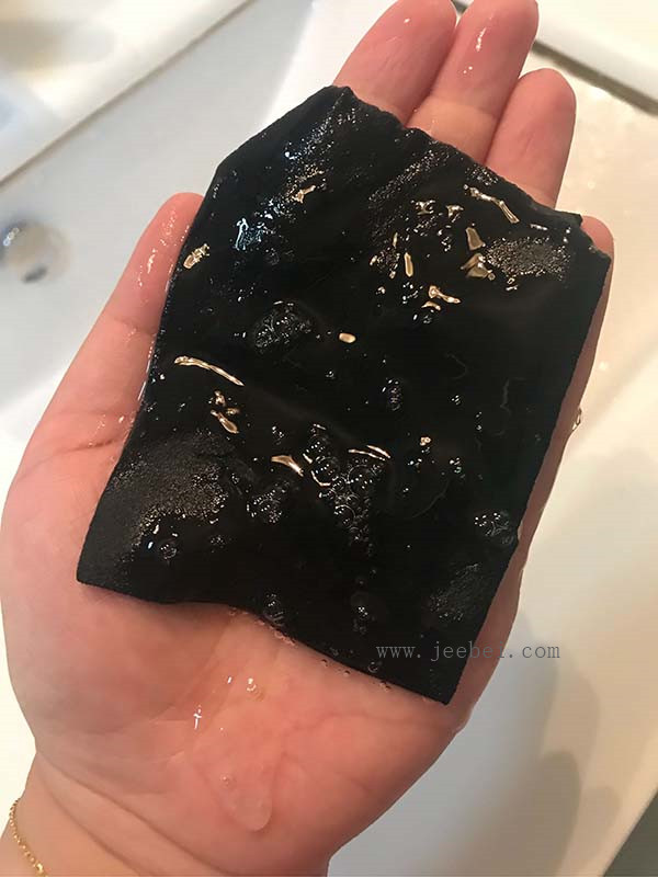 御泥坊小金瓶黑面膜怎么樣？御泥坊小金瓶黑面膜有用嗎？
