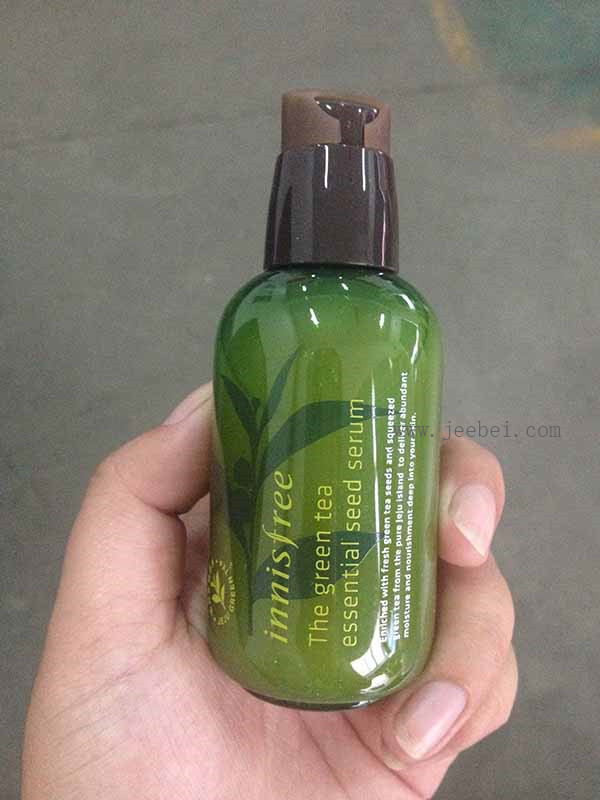悅詩風吟綠茶籽精萃水分菁露使用效果評測