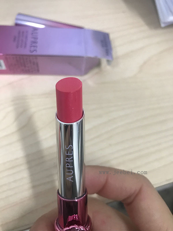 歐珀萊立體盈潤唇膏怎么樣？價格是多少