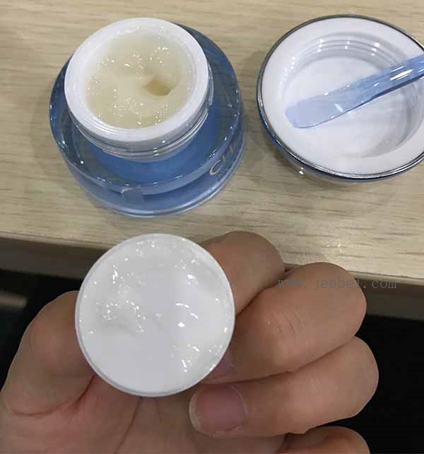 自然堂雪域精粹眼霜怎么樣？自然堂雪域精粹眼霜多少錢
