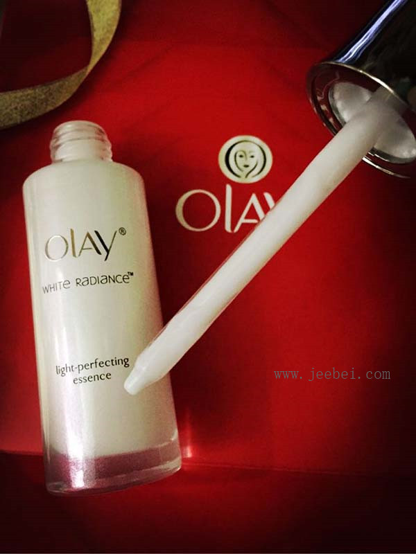 OLAY水感透白光塑精華露使用心得 產品評測