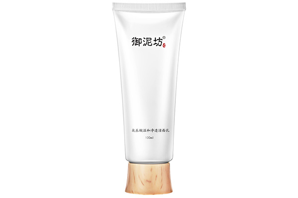 御泥坊氨基酸洗面奶怎么樣？御泥坊氨基酸洗面奶使用評測