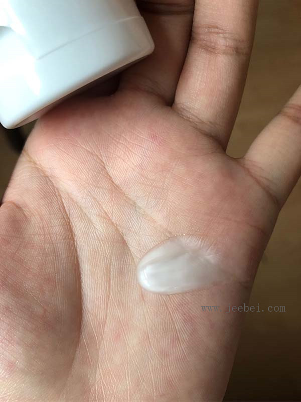 薇諾娜舒敏保濕潔面乳好用嗎？薇諾娜舒敏保濕潔面乳使用評測