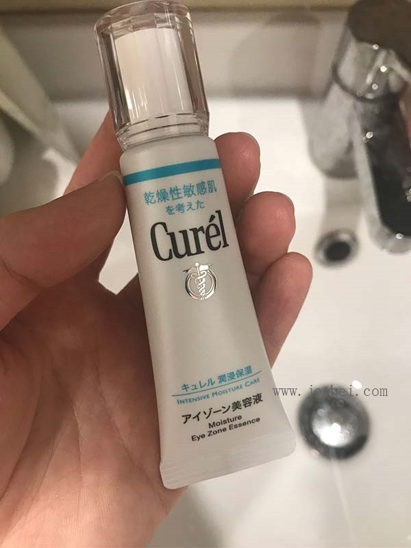 珂潤潤浸保濕眼部美容液怎么樣 珂潤潤浸保濕眼部美容液使用測評