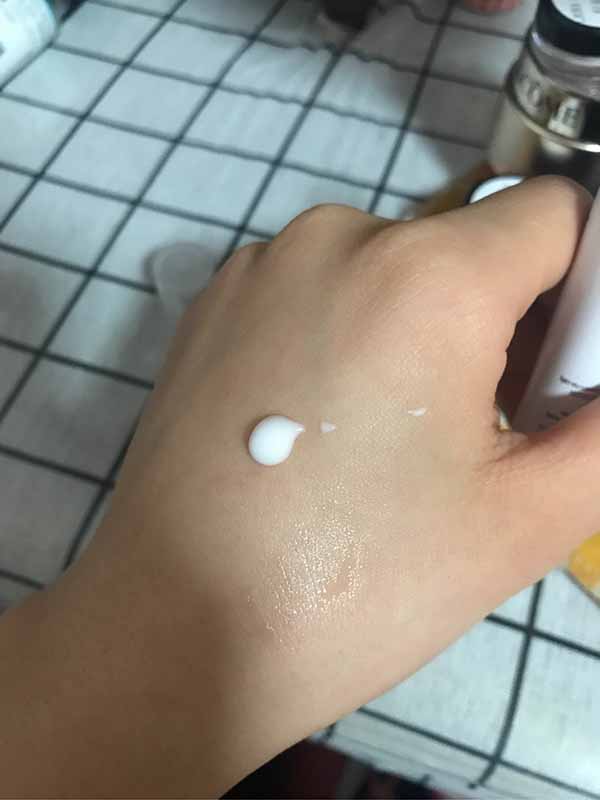 理膚泉k乳怎么樣 理膚泉k乳使用測評