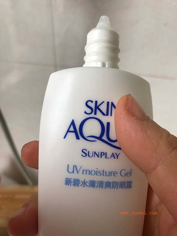 新碧水薄清爽防曬露怎么樣，新碧水薄清爽防曬露使用評測
